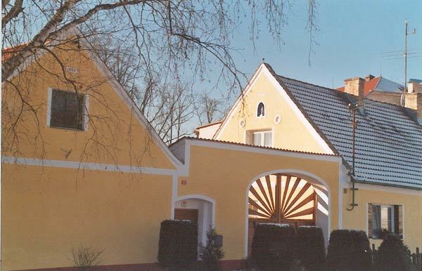 Selské stavení