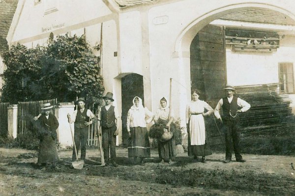 Selská usedlost - historie